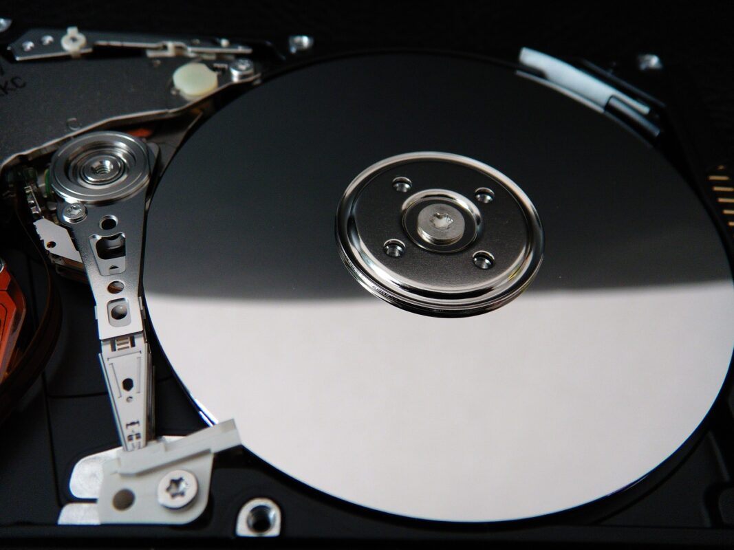 hard disk drive HDD